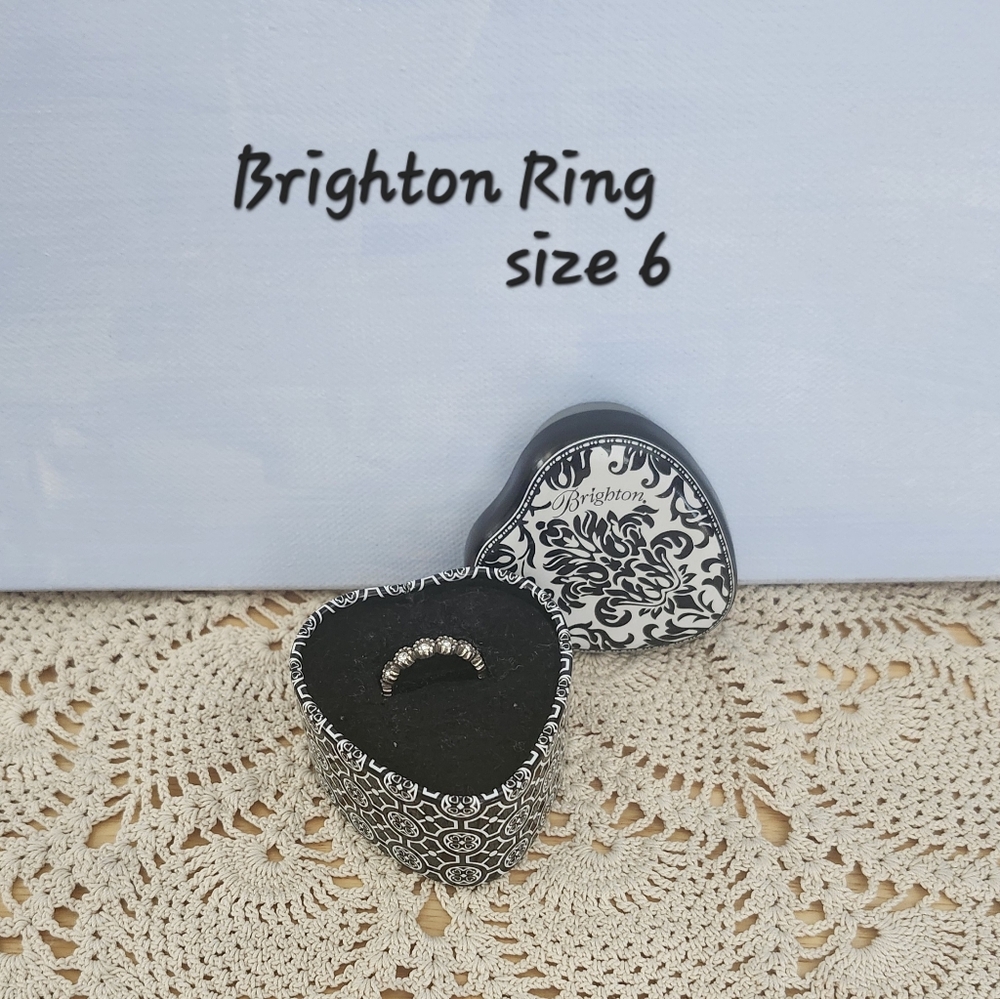 💥Excellent Condition Brighton TWINKLE Splendor Infinity Ring & Metal Ring Box
